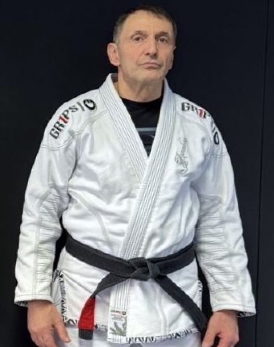 Professor Takis Triggelis - Kickboxen - Krav Maga
